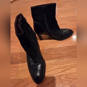 leather and suede, worn 1 Time, perfect condition